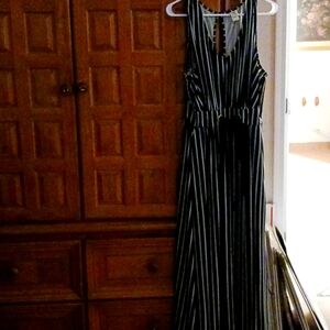 Whisper Black & White Striped Maxi Dress w/Ribbon tie, 2X